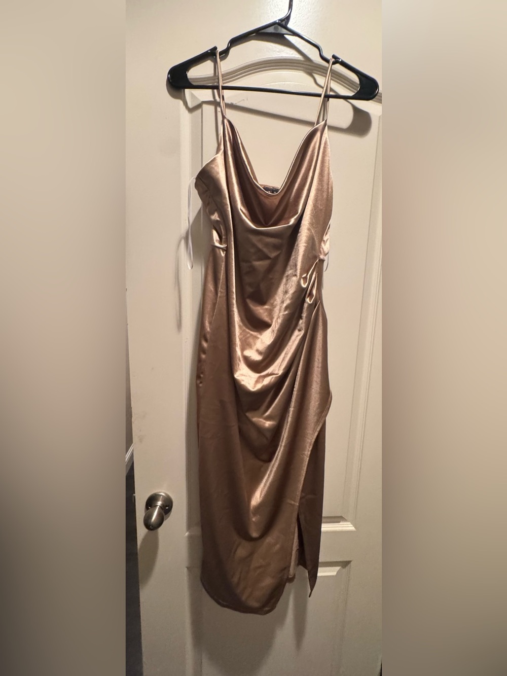 Windsor Satin Draped Evening Dress – Champagne